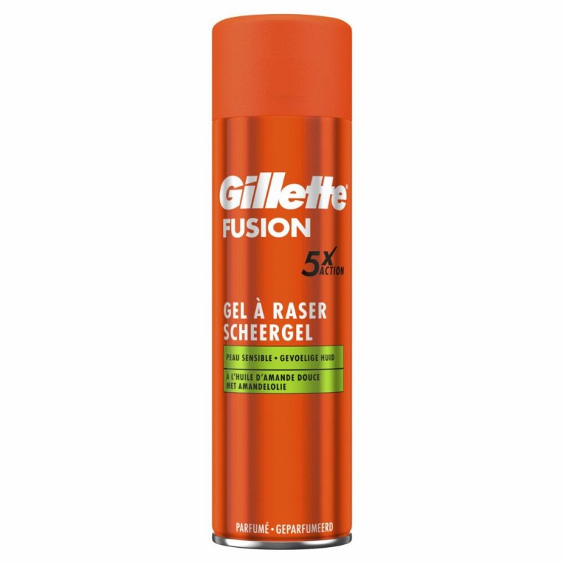 Gillette Fusion Гел за бръснене 5x Action - Чувствителна кожа - с бадемово масло - 200 ml