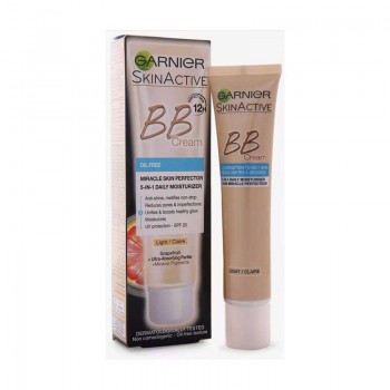 Garnier BB Cream Miracle Skin Perfector Oil Free - Крем за изравняване на тена за мазна към смесена кожа от серията "Skin Naturals" 50мл