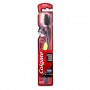 Colgate 360 Black четка за зъби - власинки с активен въглен Medium